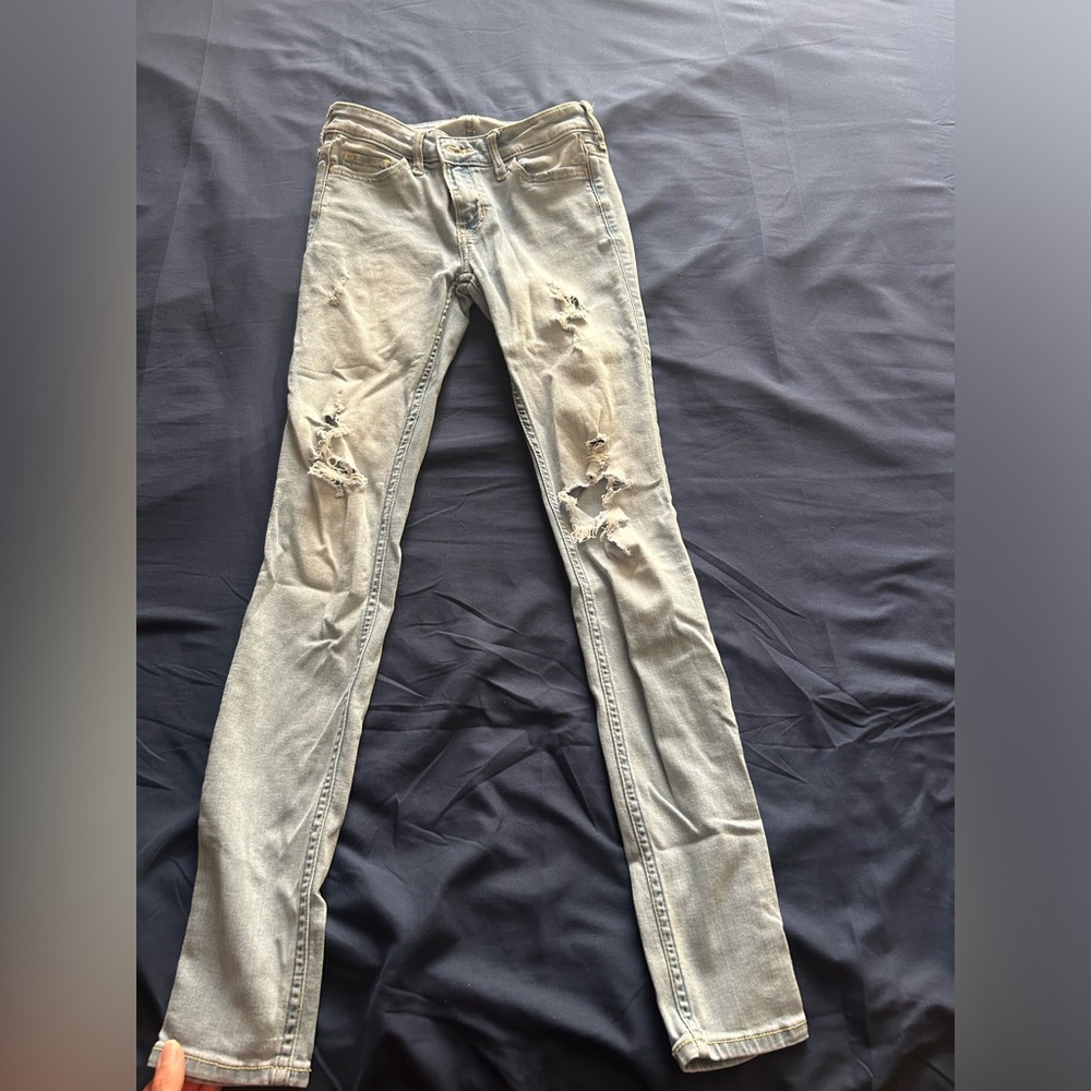 Hollister jeans
